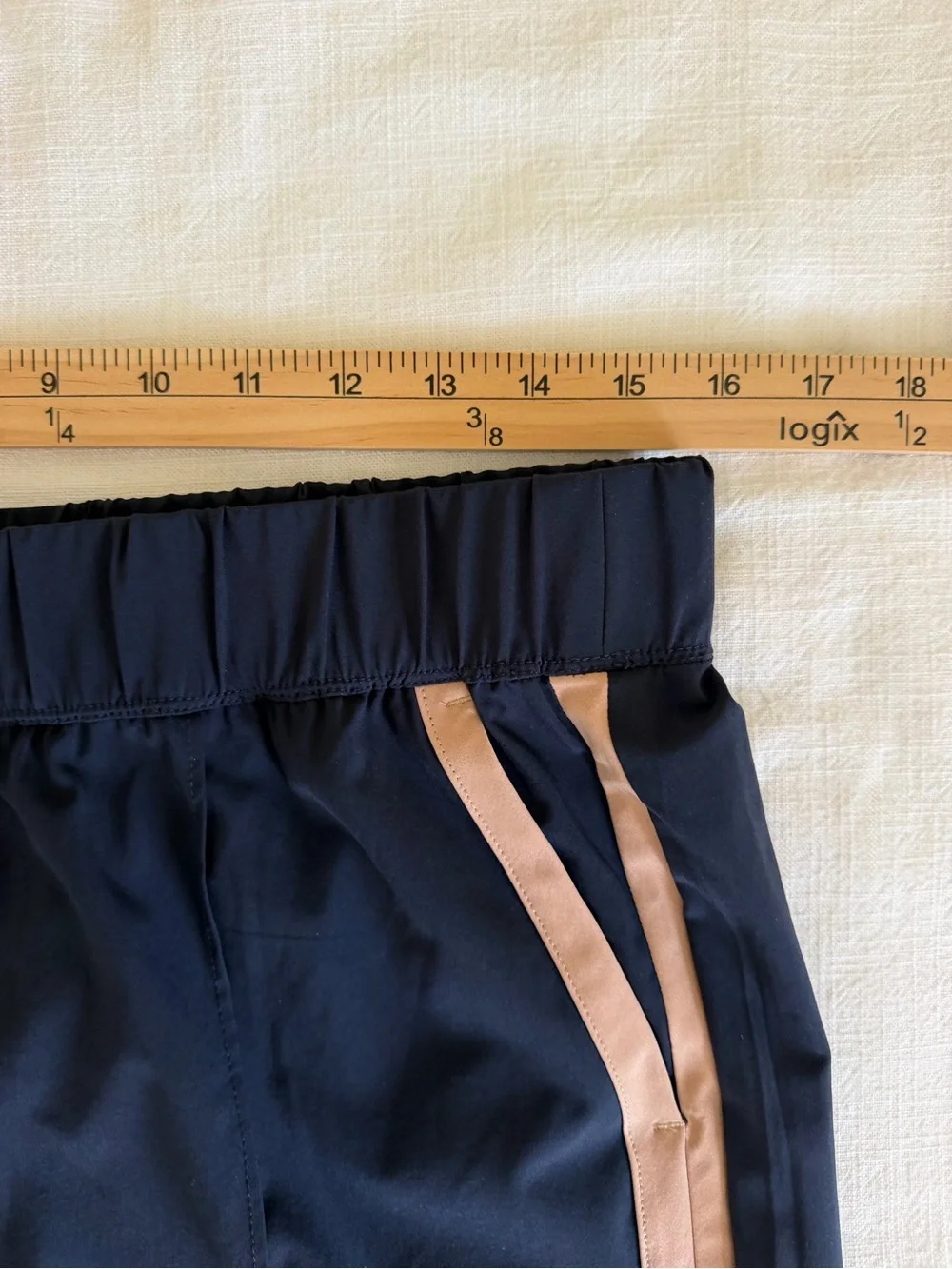 J Jill Fit Women’s Navy Wide-Leg Track Pants with Taupe Side Stripe - Picture 7 of 9